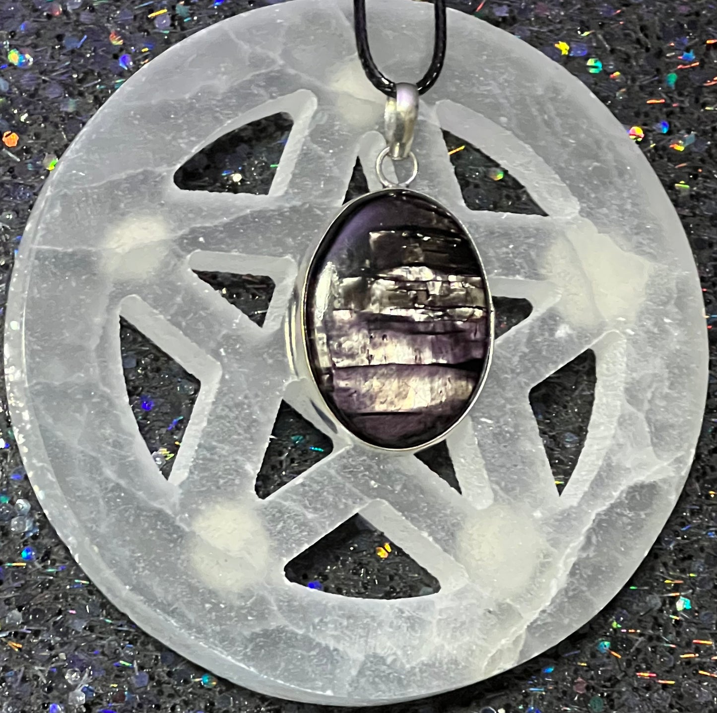 Hypersthene Oval Pendant